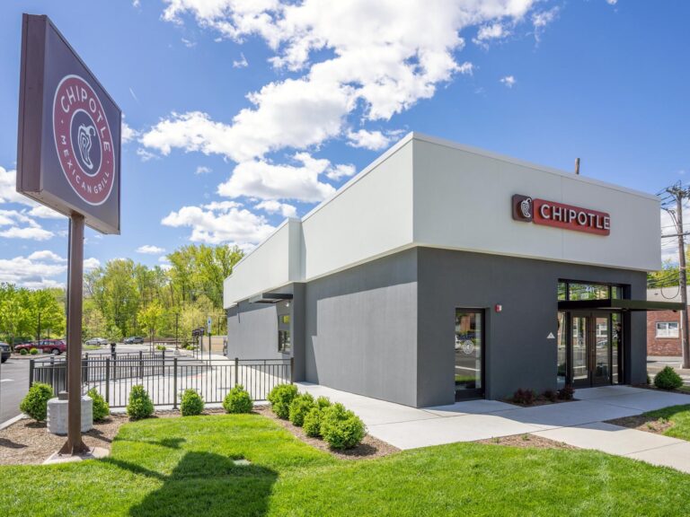 441_Hillsdale_Ave_Main-picture